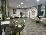 Women's salon for sale in the Emirate of Sharjah, the villas area : Image 5