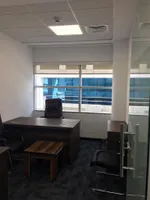 Office for rent in Dubai, very close to Deira Metro Station : Image 4