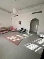 فيلا مفروش للايجار خمس غرف في دبي الخوانيج : Image 5