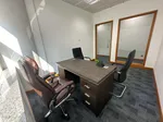 للايجار مكتب جاهز للعمل و يصلح لجميع الانشطه التجاريه : Image 5