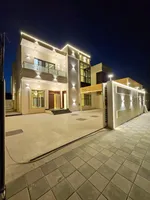 فيلا للبيع بعجمان منطقة الحليو طابقين وجهه حجر تصميم مودرن سوبر ديلوكس على شارع جار مباشرة مع امكانية التمويل البنكي الميسر : Image 1