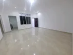 A room and a hall in Abu Dhabi, Shakhbout City, for rent : Image 5