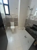 غرفه وصاله اول ساكن للايجار السنوي بالمويهات 3 : Image 5