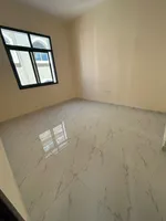 غرفه وصاله اول ساكن للايجار السنوي بالمويهات 3 : Image 4