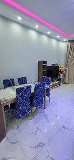 شقة فاخرة مفروشة للايجار الشهري : Image 3