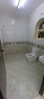 For rent a studio in a villa, a room, a bathroom, a kitchen, a split air conditioning, a car park, including water, electricity, Internet, maintenance for 1600 dirhams per month : Image 4