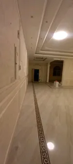 For rent a studio in a villa, a room, a bathroom, a kitchen, a split air conditioning, a car park, including water, electricity, Internet, maintenance for 1600 dirhams per month : Image 1