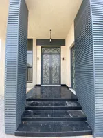 Villa for sale directly from the owner : Image 1