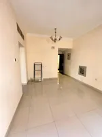 A room and a hall for annual rent in Rawdha 1 : Image 2
