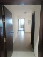 For rent, two rooms and a hall, Ajman Corniche, a large area, free air conditioning, free parking, close to all services, payment facilities in 4 or 6 payments : Image 8