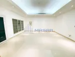 Villa for rent in Abu Dhabi Mohammed Bin Zayed City : Image 3