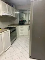 For monthly rent, an exceptional two-room apartment, enjoy life in a luxurious and distinctive atmosphere, the Pearl Towers, next to the Ramada Black Hotel, Al Rashidiya 1 : Image 4