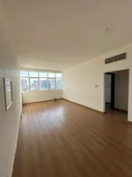 للايجار شقة داخل فيلا في المشرف ابوظبي : Image 1