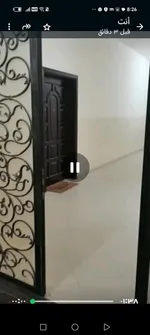 For rent a 3-room apartment and Majlis Al Shamkha : Image 2