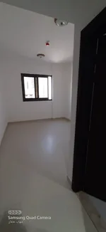 للإيجار في امارة  عجمان بنايه جديده اول ساكن في منطقة النعيميه1 : Image 4