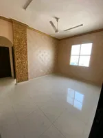 One bedroom apartment with balcony in Naimiya 2 : Image 3