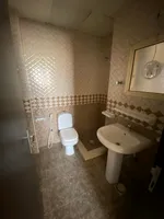 One bedroom apartment with balcony in Naimiya 2 : Image 4