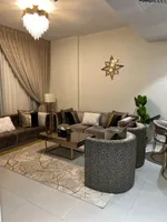 شقة راااائعة للإيجار السنوي مجهزة من كل شي : Image 3