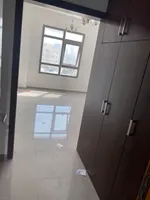 A room and a hall : Image 3