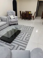 For monthly rent, a room and a hall with a balcony, 2 bathrooms, a very large area : Image 1