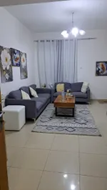 Room and lounge with balcony 3500 : Image 1