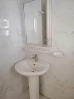 Apartments for annual or monthly rent behind Giftway : Image 3