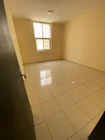 for annual rent One-bedroom apartment and a hall : Image 2