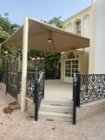 فيلا للإيجار في العزرة : Image 1