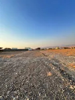 A rare investment opportunity in Ras Al Khaima crafts area. Land for sale on a corner at a special price : Image 4