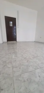 استديو للإيجار الشهري : Image 2