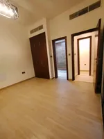 فيلا للبيع الزاهية عجمان : Image 6