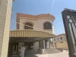 Villa for sale in Al Mowaihat : Image 1
