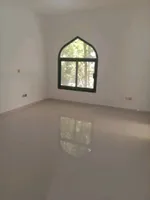 Villa for rent in Abu Dhabi Al Khalidiyah : Image 2