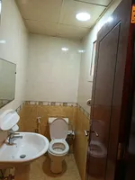 غرفة بحمام خاص للايجار : Image 2