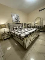 For monthly rent, a one-bedroom apartment in cooperation with the first resident, with a balcony and a parking lot : Image 4