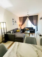 For monthly rent, a one-bedroom apartment in cooperation with the first resident, with a balcony and a parking lot : Image 6