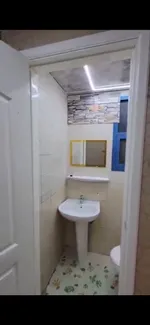 للبيع شقة في أبراج الخور بسعر مغري : Image 5