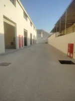 مستودع للإيجار 2500 قدم في الجرف الصناعيه : Image 6