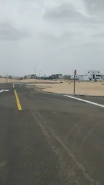 للبيع في الشارقة منطقة الحوشي أرض سكني مساحة 5300قدم : Image 1