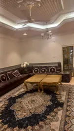 للايجار طابق ارضي من ڤيلا : Image 2