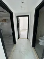 للايجار السنوي غرفة وصالة مع بلكونة اول ساكن : Image 4