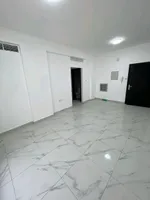 للايجار السنوي غرفة وصالة مع بلكونة اول ساكن : Image 2