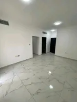 For annual rent, a two-bedroom apartment with a hall and a balcony, first tenant : Image 3