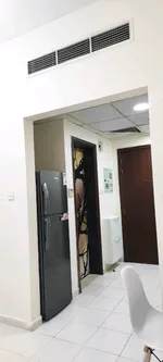 شقة للإيجار الشهري قصير الأجل مفروشة بالكامل : Image 7