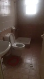 Code 831
Rashidiya 3 behind Grand Mall
Apartment, spacious room, bathroom, balcony, central air conditioning
26000 per year
6 batches
1500 check insurance : Image 5