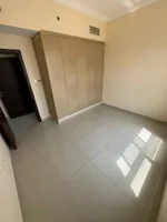 Apartment for annual rent, Al Khayal Building : Image 4