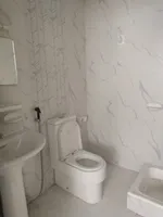 للبيع بناية في منطقة النباعة بإمارة الشارقة تصريح سكني ارضي + 4 طوابق : Image 5