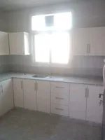 The room and hall of the first resident in a new building in the upper house : Image 6