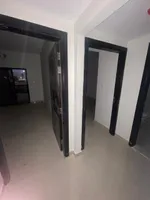 Two rooms and a hall for annual rent for the first resident with a free month in Al Jerf 3, Ajman : Image 5