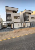 Villas for sale in Sharjah in the Rahmaniya suburb in Basateen Al Zubair. The villa consists of 6 master bedrooms, two halls, a majlis, a kitchen, a maid's room and an elevator in each villa : Image 3